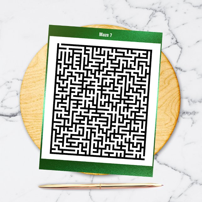 Maze Puzzle Seven Grönt | Aktivitetskort Vykort (Skapare uppladdad)