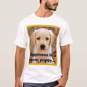 mb1722_f lycka är en varm valp… t-shirt