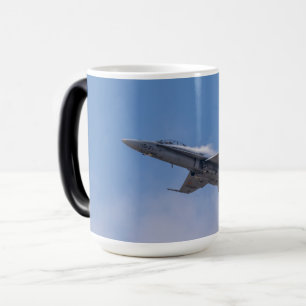 McDonnell Douglas F/A-18 Hornet Magisk Mugg