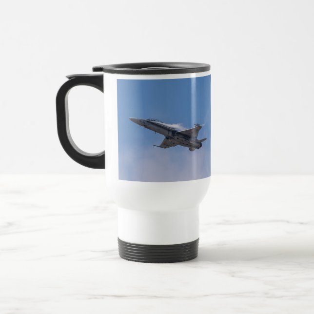 McDonnell Douglas F/A-18 Hornet Resemugg (Vänster)