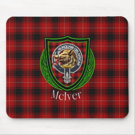 McIver skotska klan tartan och vapensköld Musmatta