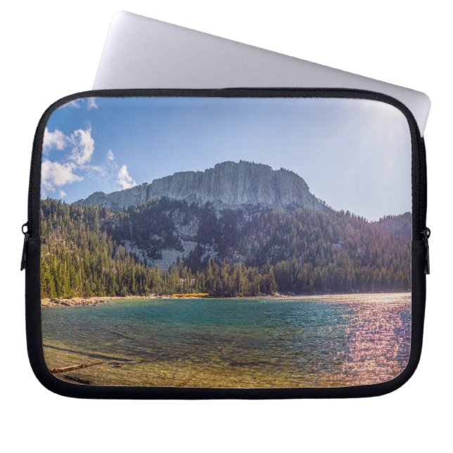 McLeod Lake Mountain Lake Photography Laptop Pouch Fodral (Framsidan)