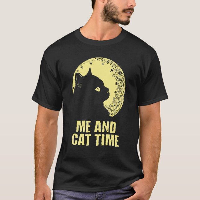 Me and Cat Time Cat   Hobby Kitten Pastime Cat Mom T Shirt (Framsida)