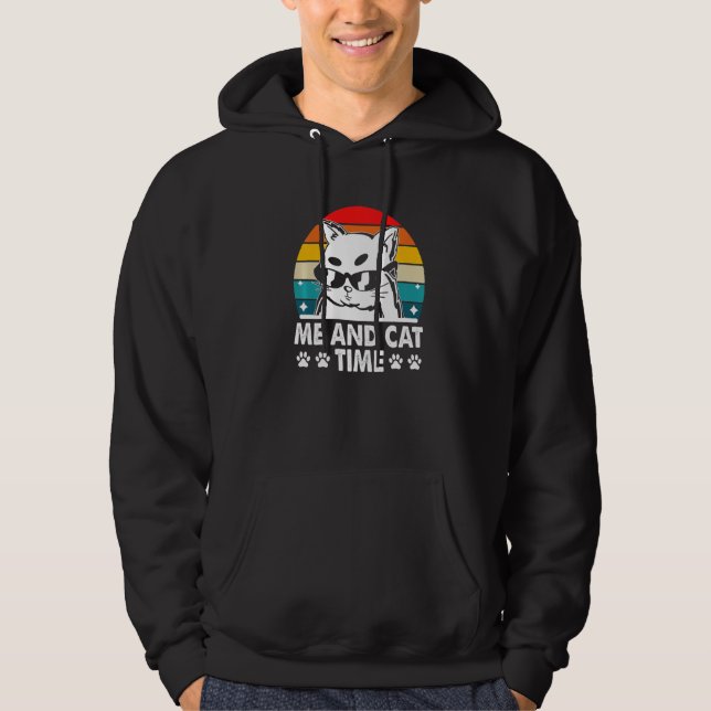 Me and Cat Time Cat Lover Hobby Kitten Pastime Cat Hoodie (Framsida)
