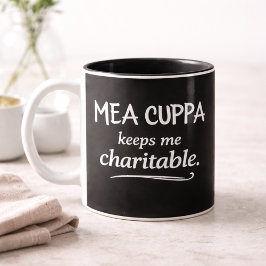 Mea Cuppa håller mig välgörande Katolsk humor-mugg Två-Tonad Mugg