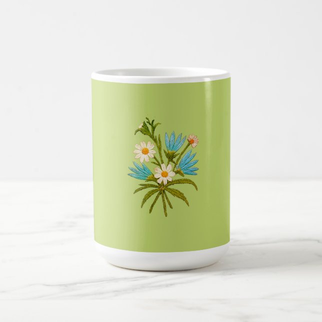 Meadow Flowers Embroidery – Botanical Fantasy Cozy Kaffemugg (Center)