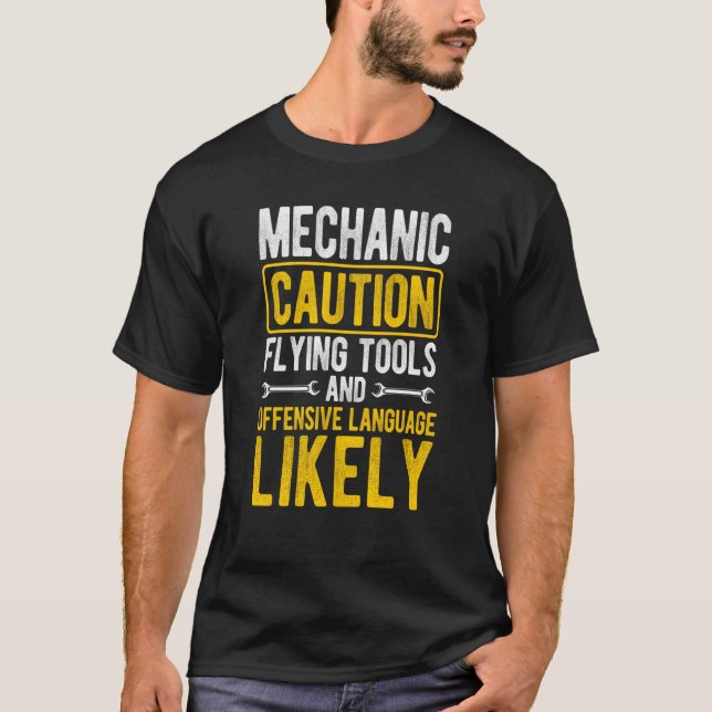 Mechanic Tuning Tuner Car  Car Guy Fast Car T Shirt (Framsida)