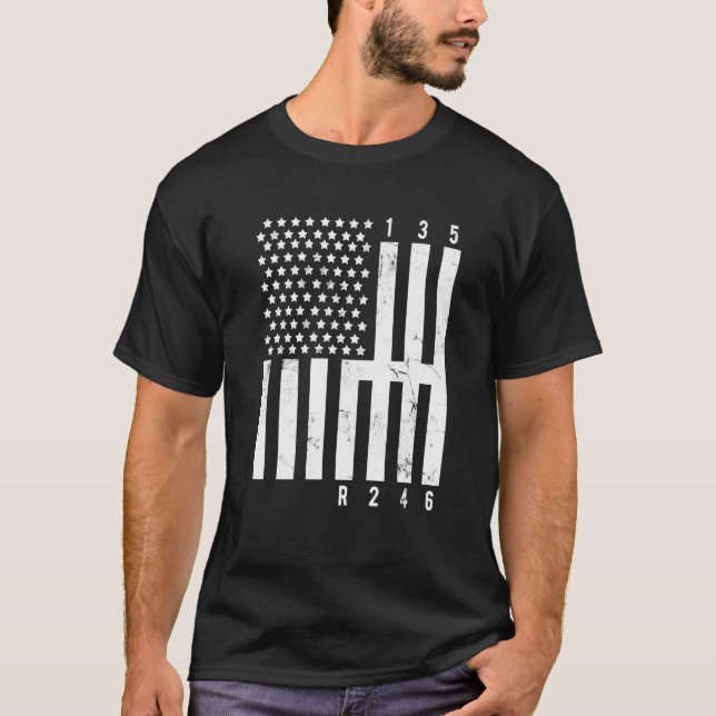 Mechanic US Flag Tuner Car Repairing Tools Mechani T Shirt (Framsida)