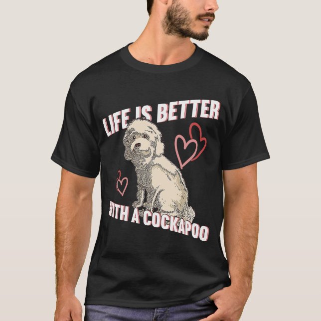 Med en Cockapoo Hund T Shirt (Framsida)
