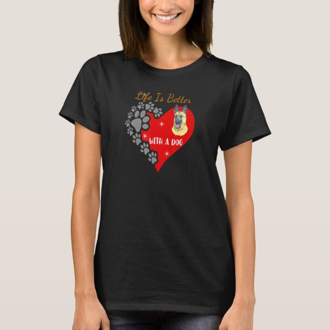 Med en Hund belgisk malinoisdesign T Shirt (Framsida)