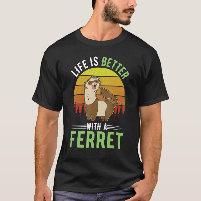 med Ferret 1 T Shirt (Framsida)