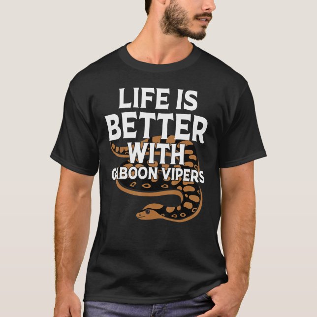 Med Gaboon Vipers Snake Owner T Shirt (Framsida)