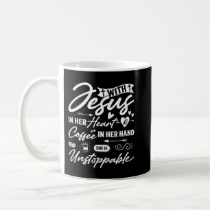 Med Jesus i hennes hjärta och kaffe i hennes hand Kaffemugg