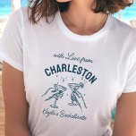 Med Kärlek från [din stad] Anpassningsbar Bachelor T Shirt<br><div class="desc">Klink,  sip,  fira! Vår anpassningsbar "Med Kärlek från"-destinationsgaranti med martinisk grafik är en roligt och snyggt som är viktig för ditt brudbesättnings bachelorette äventyr</div>