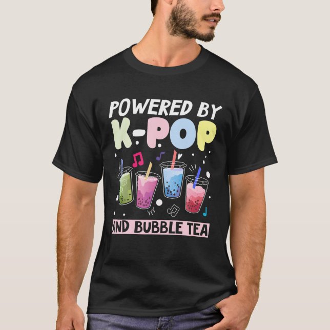 Med Kpop och Bubble Tea - Koreansk - Cute Bob T Shirt (Framsida)