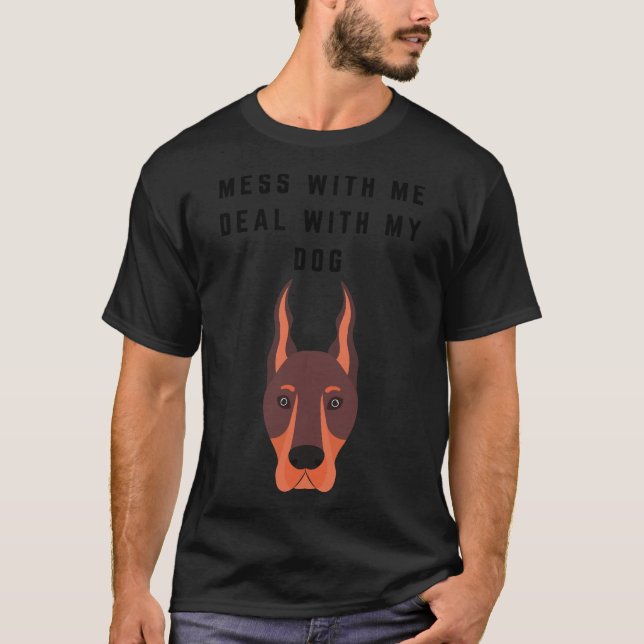  med mig att hantera min Hund T Shirt (Framsida)
