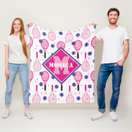 Med namn & initial, rosa och lila tennisrackets fleecefilt