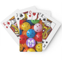 Med namn / inledande färgade betongkulor som leker