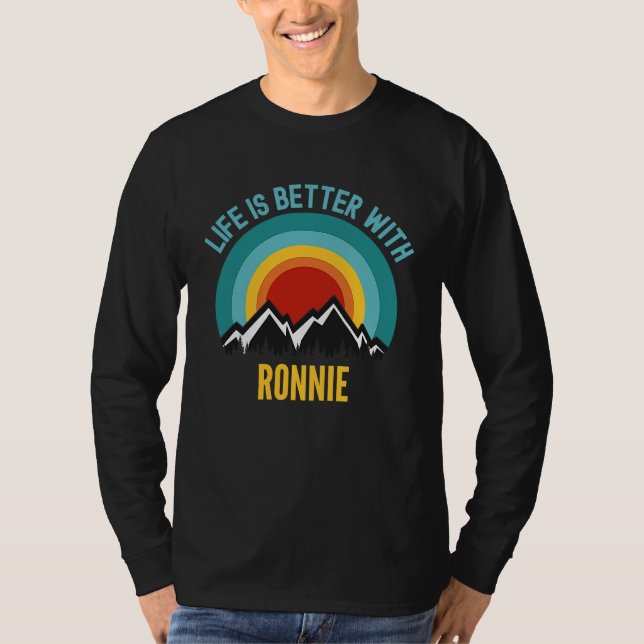 Med Ronnie som dejtar Ronnie T Shirt (Framsida)