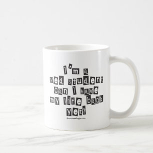 Med-studentransomen noterar kaffemugg