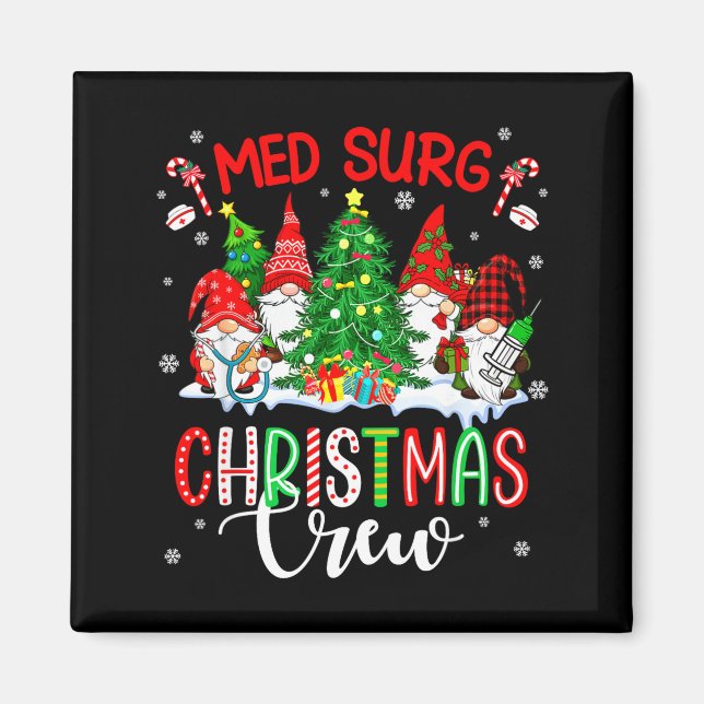 Med Surg Christmas Crew Group Gnomes Decorating Xm Magnet (Framsidan)