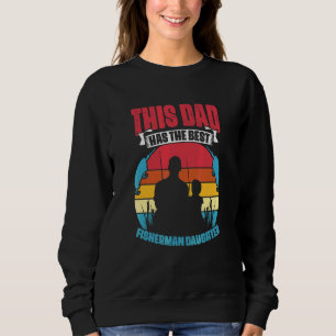 Medan Pappa Har Den Bästa Fiskar Dotter Fiskare Fi T Shirt