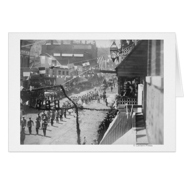 Medborgare i Deadwood Celebrate - Slutförande av 2 Hälsningskort (Framsidan Horizontal)