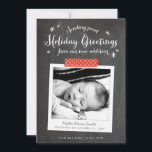Meddelande från Jul-jul-Baby i Chalkboard<br><div class="desc">Ett val av perfekt för nya föräldrar, detta helgdag-kort, skickar julhälsningar samtidigt som du visar ditt söta nya tillval i det moderna ryska stil med en bakgrund i ritbordet och stil-fotot ram accentuerat med rött pricktejp. Anpassa fronten med baby födelseinformation och baksidan med ett familjefoto och anpassningsbar till din familj...</div>