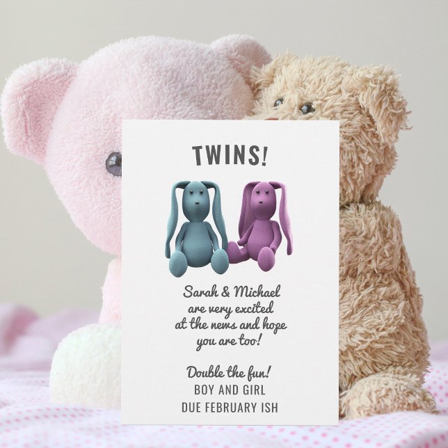 Meddelande om Gravid av Twin Boy Bunny (Twins! Share the news with this fun bunny themed pregnancy announcement. Just add your details!)