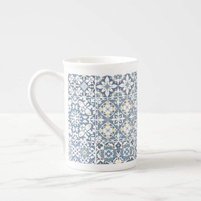 Medelhavsplattor, marockanska, majolika, Azulejo Benporslin Mugg (Vänster)