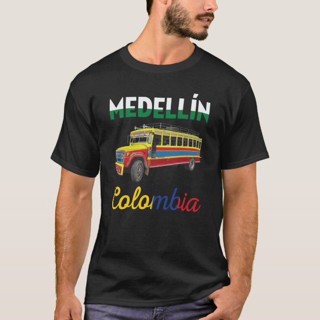 Medellin Colombia Condor Colombian Bogota Travel T T Shirt (Framsida)