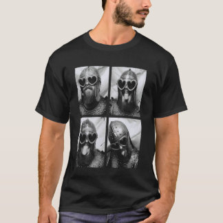 Medeltida riddare med hjärtan solglasögon rolig va t shirt