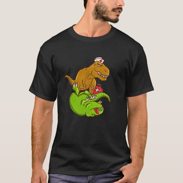 Medical TRex Performing CPR EMT Nurse Doctor Dinos T Shirt (Framsida)