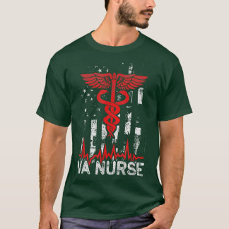 Medical Worker American Flagga VA Nurse T-Shirt