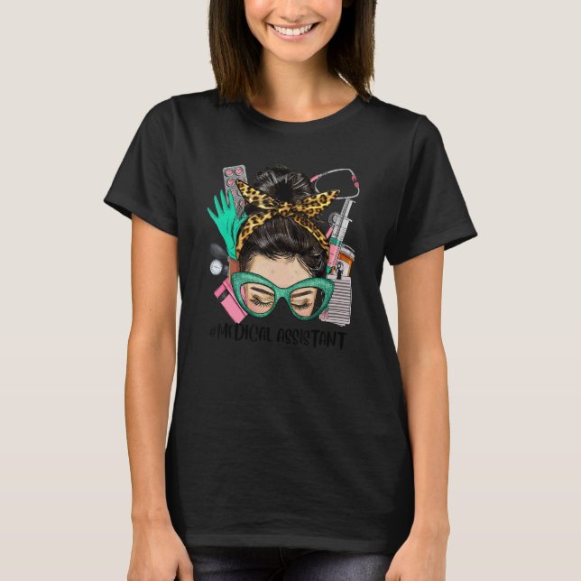 MEDICINSK ASSISTANT Messy Bun Afro Hair Nurse Life T Shirt (Framsida)