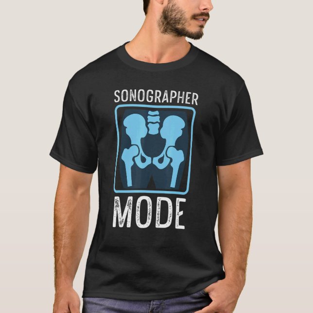 Medicinsk frontanliner i Sonographer Mode T Shirt (Framsida)