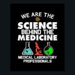 Medicinsk Laboratory Science Design Manar Women La Poster<br><div class="desc">Manar Women Labs Techs Gift. Perfekt-gåva till pappa,  mamma,  pappa,  manar,  kvinnor,  vänner och familjemedlemmar på Thanksgiving Dag,  juldag,  Mors dag,  Fars dag,  4 juli,  1776 Oberoende dag,  veterandagen,  Halloween D,  Patrick's Day</div>