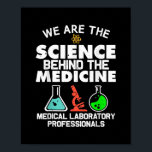 Medicinsk Laboratory Science Design Manar Women La Poster<br><div class="desc">Manar Women Labs Techs Gift. Perfekt-gåva till pappa,  mamma,  pappa,  manar,  kvinnor,  vänner och familjemedlemmar på Thanksgiving Dag,  juldag,  Mors dag,  Fars dag,  4 juli,  1776 Oberoende dag,  veterandagen,  Halloween D,  Patrick's Day</div>