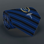 Medicinsk professionell inramade Monogramblått Slips<br><div class="desc">En blått görad randig personligtie anpassade till medicinska professioneller som presenterar första,  eller efternamnmonograminsida en fauxguldkran.</div>