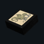 Medieval Golden Dragon och Snake Smyckeskrin<br><div class="desc">Gyllene drakar eller yvern grep med klå händer på en silver-orm och försökte få en bita att äta. Medievalsymbol från den fantastiska bokarna av alkemi och magi på Mitten-tiden. "Finns på fler produkter" med länken.</div>