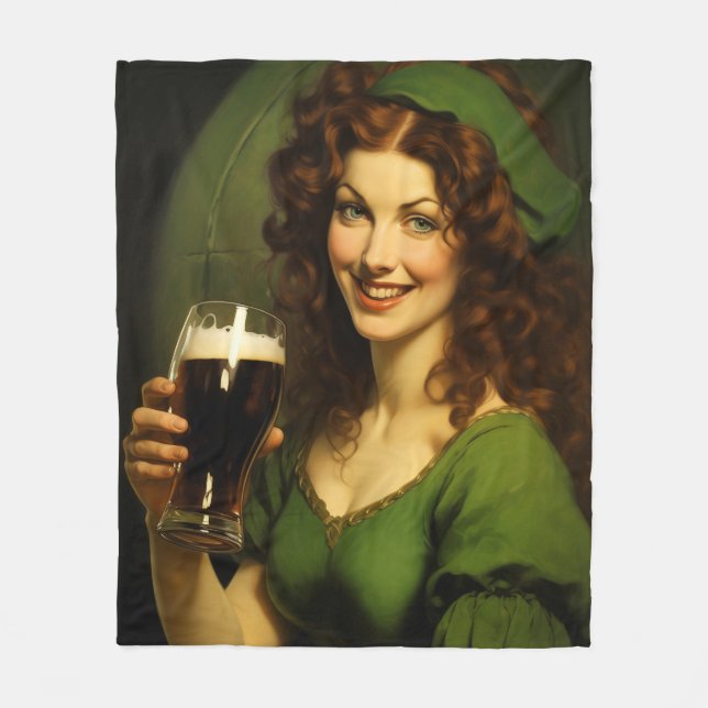 Medieval Irish Maiden Drinking Beer Fantasy Fleecefilt (Framsidan)