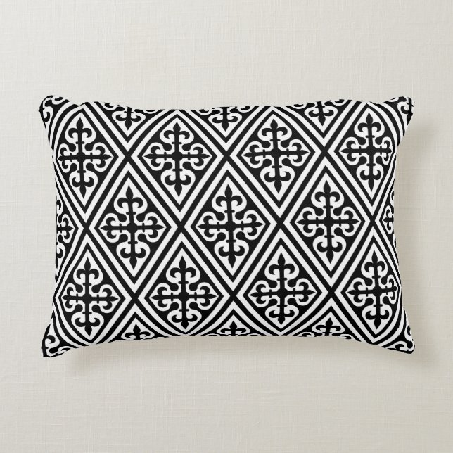 Medieval Kor Damask - Black and White Prydnadskudde (Framsidan)