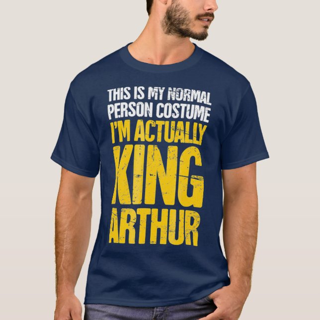 Medieval Literature Kung Arthur T Shirt (Framsida)