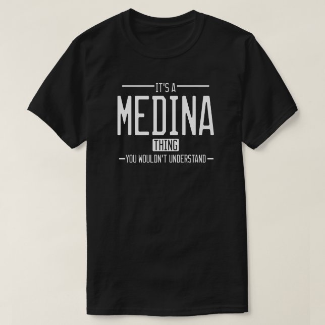 Medina roligt efternamn, roligt familj t shirt (Design framsida)