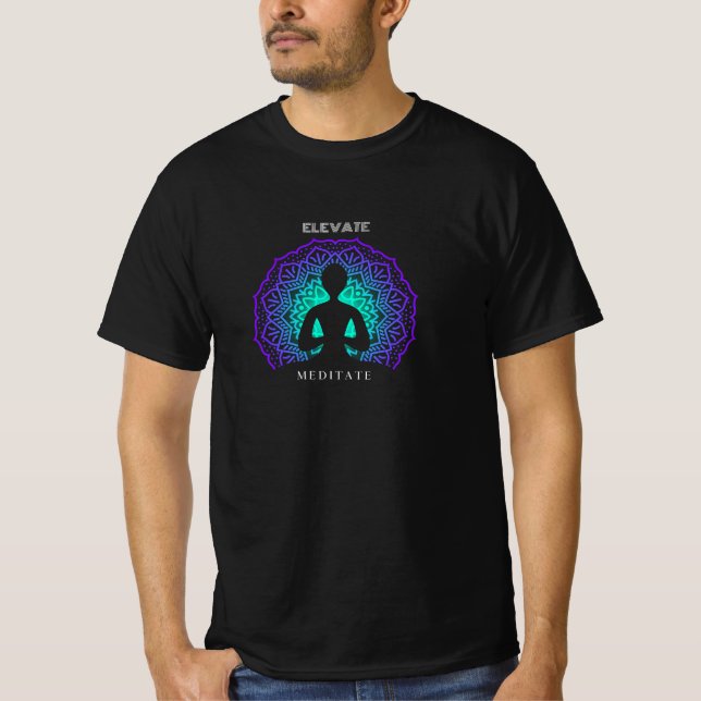 Meditate Elevate T Shirt (Framsida)