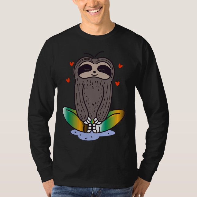 Meditating Sloth T Shirt (Framsida)