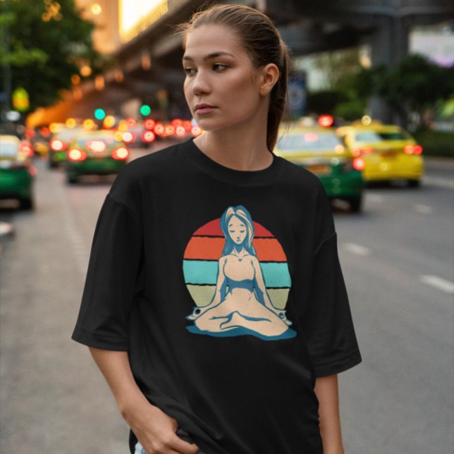 Meditation Girl Vintage T Shirt (Skapare uppladdad)