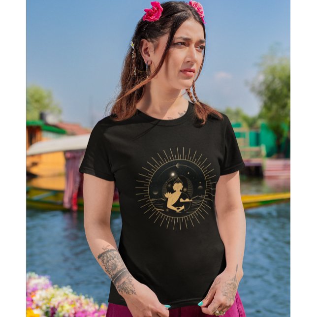 Meditation Yoga Retro T Shirt (Skapare uppladdad)