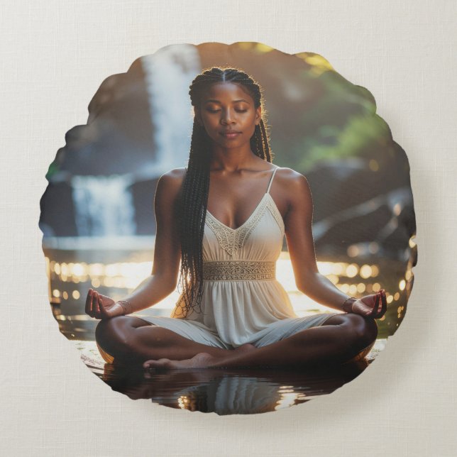 MEDITATION - YOGA - WELLNESS - CARPE DIEM RUND KUDDE (Framsidan)