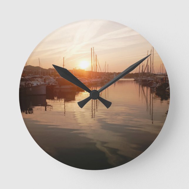 Mediterrana soluppgång över Marina Wall Clock Rund Klocka (Framsida)